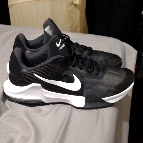 Nike Air Max Mens 10.5 Black/White - Picture 1 of 8